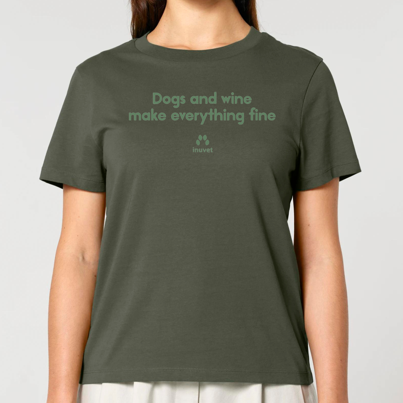 Organic Damen Shirt - Dogs and wine make everything fine - Inuvet -